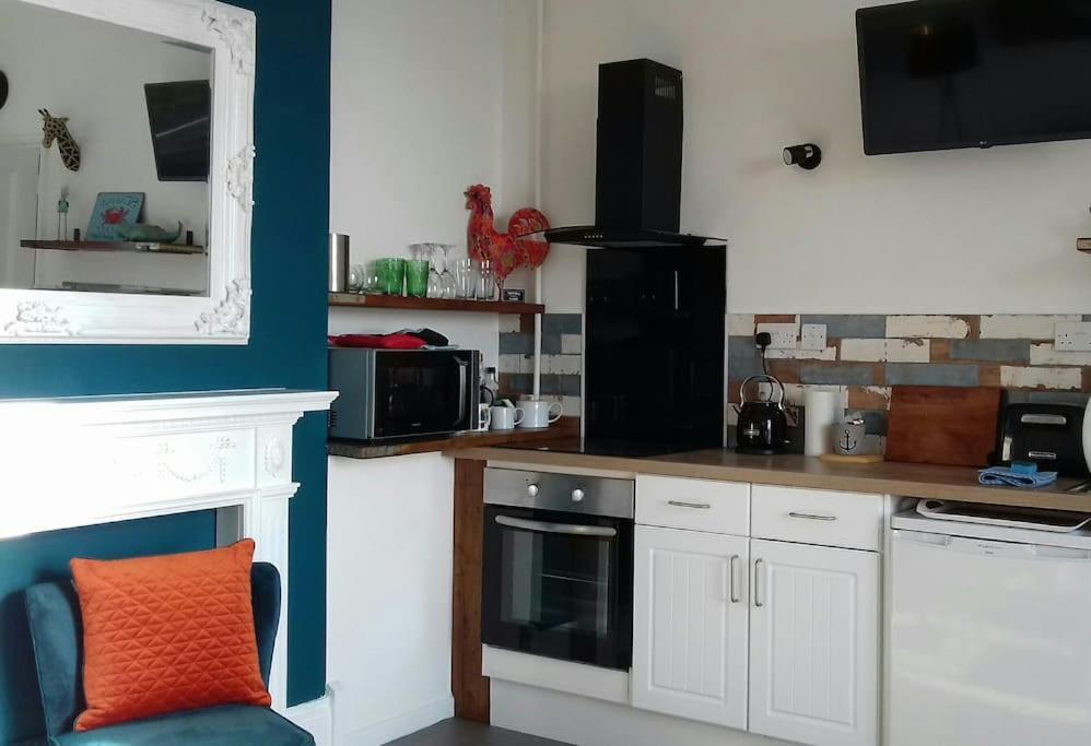 Victoria Boutique Lodge 'Stan" Sea View And Garden Apartment Ventnor Exterior foto
